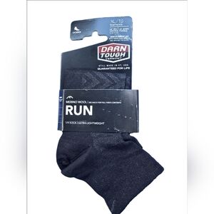 Darn Tough Men's Run Quarter Ultra-Lightweight Running Socks- XL-BLACK